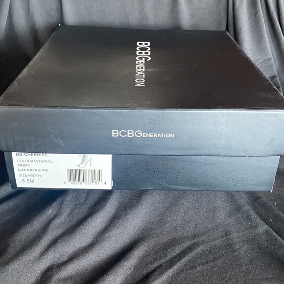 BCBGeneration Bg-Cherries Dress Sandal Pinot Suede Open Toe Booties size 8.5 - Picture 6 of 6